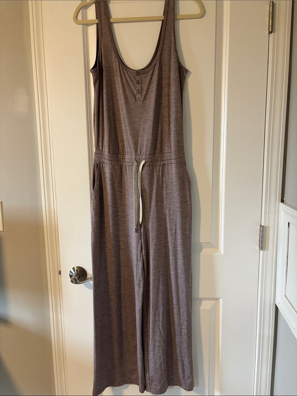 Vuori Sleeveless Wide-Leg Jumpsuit in Heather Taupe
